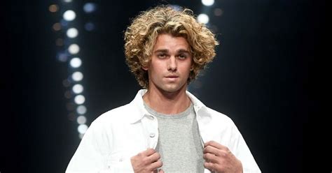 jay alvarrez coconut oil video|Jay Alvarrez: el video con aceite de coco que terminó en denuncia